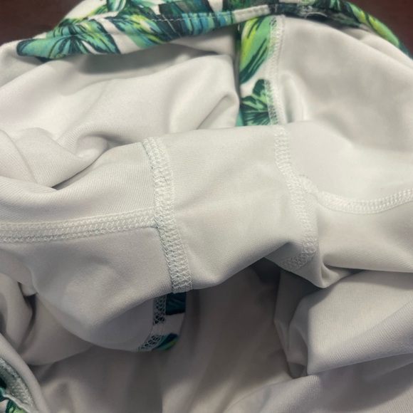 Fleo shorts 3.25 - Picture 3 of 3